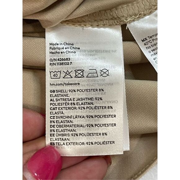 H&M women’s tan body suit medium NWT - Picture 5 of 5